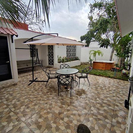 Villa Tulipan Cancun Exterior photo